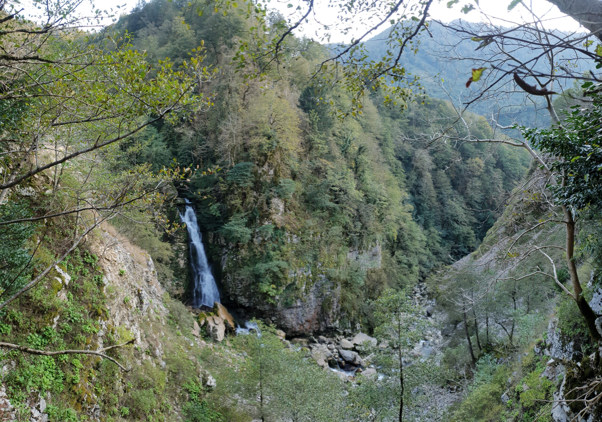 Водопад Ониоре