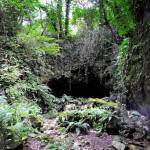 вход в пещеры Прометея