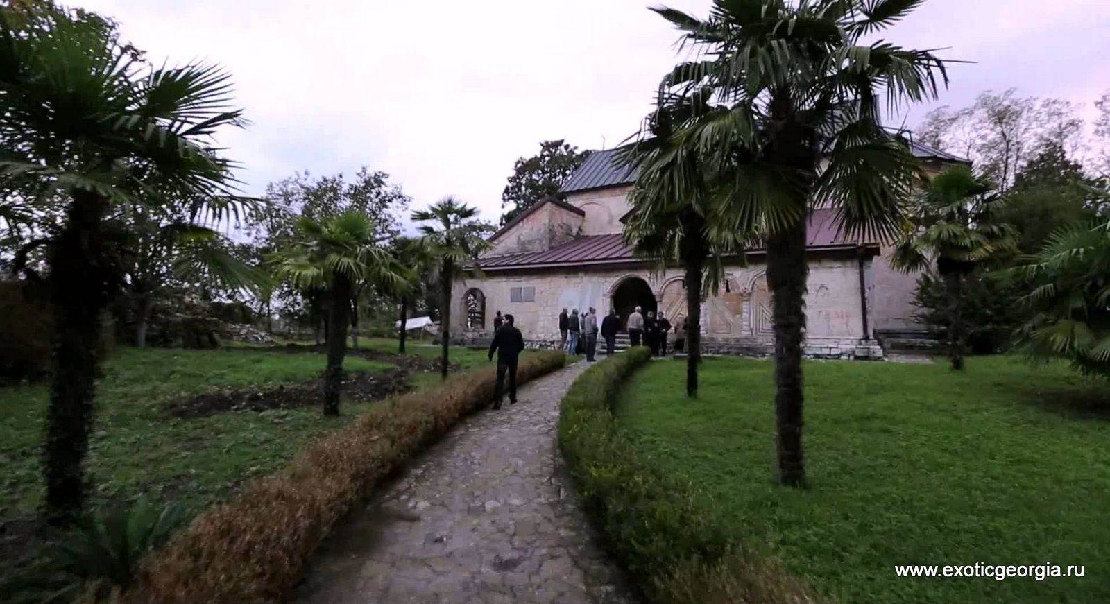 Хобский монастырь, Туризм в Зугдиди