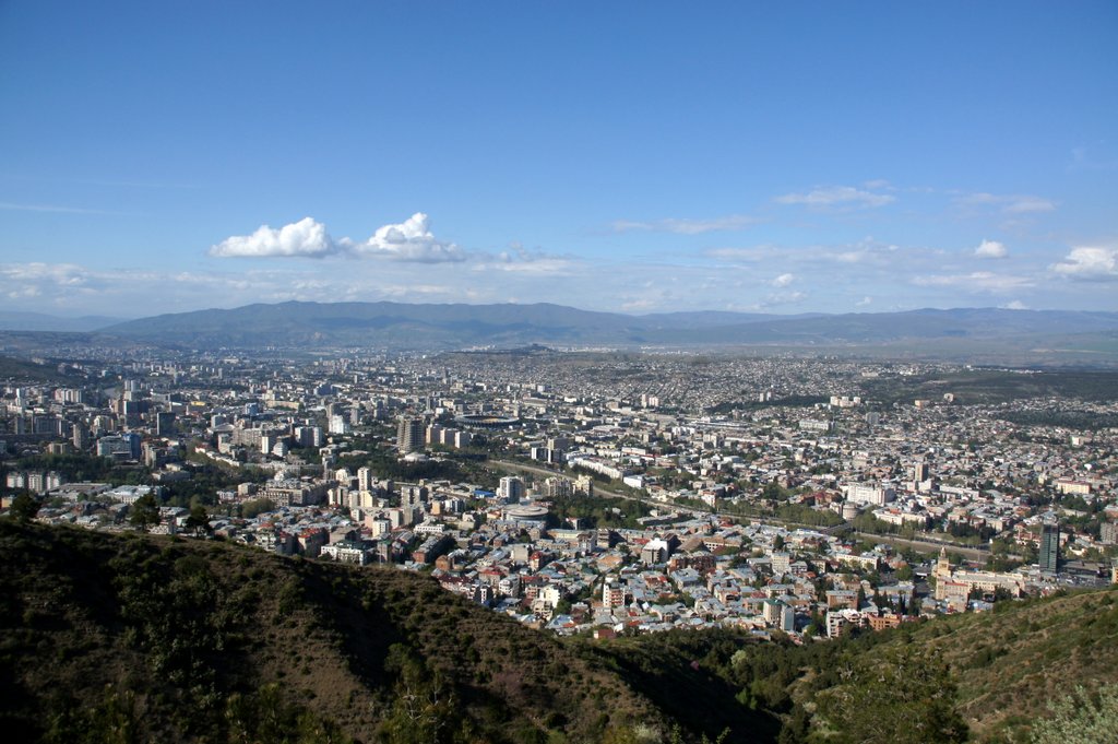 Вид на Тбилиси с парка Бомбора
