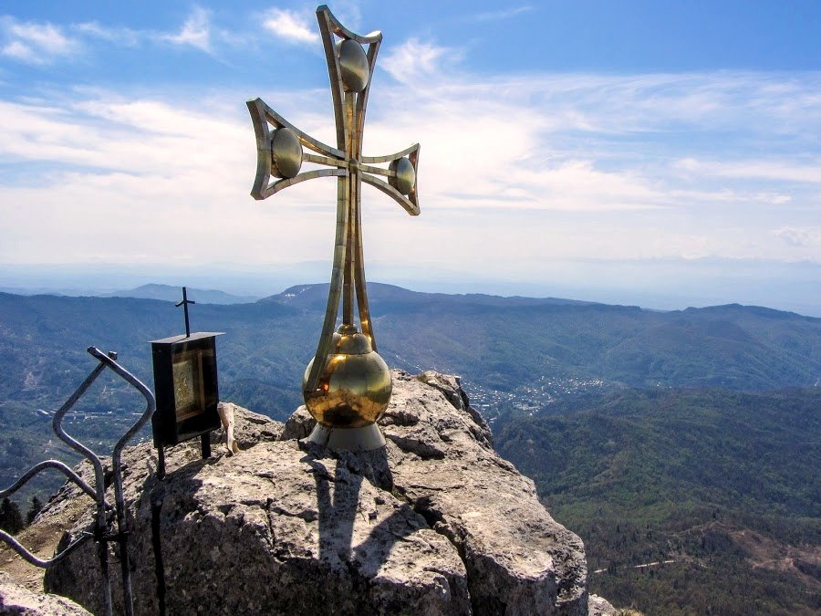Виды с горы девяти крестов