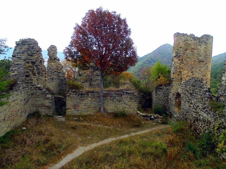 крепость Уджарма, тур по Кахетии